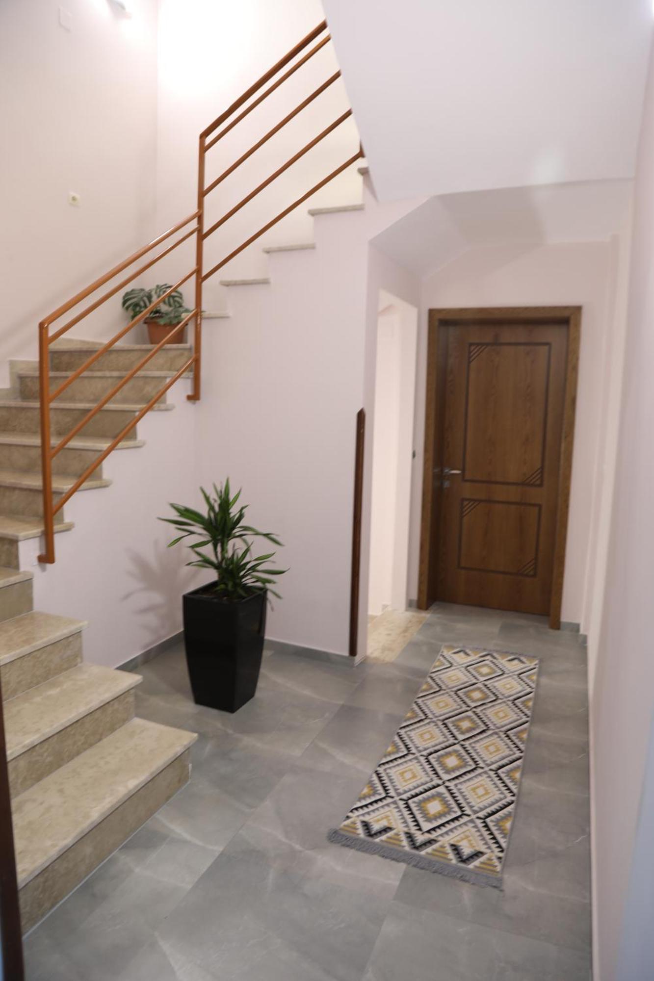--Hotel Deal-- Rooms With Castle View Kruje Ngoại thất bức ảnh