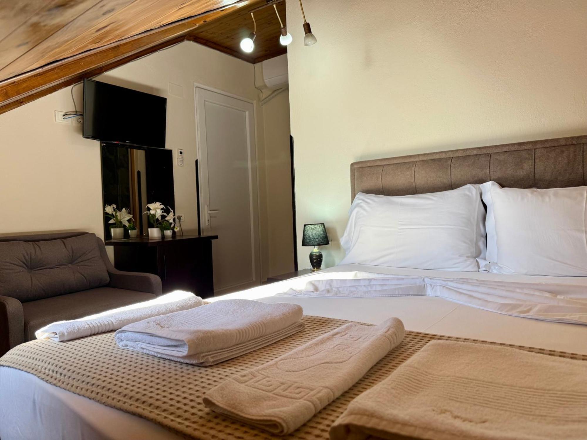 --Hotel Deal-- Rooms With Castle View Kruje Ngoại thất bức ảnh